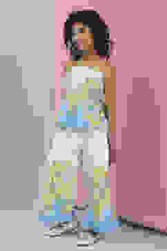 White Cotton Floral Printed Top and Pant Set image number 3