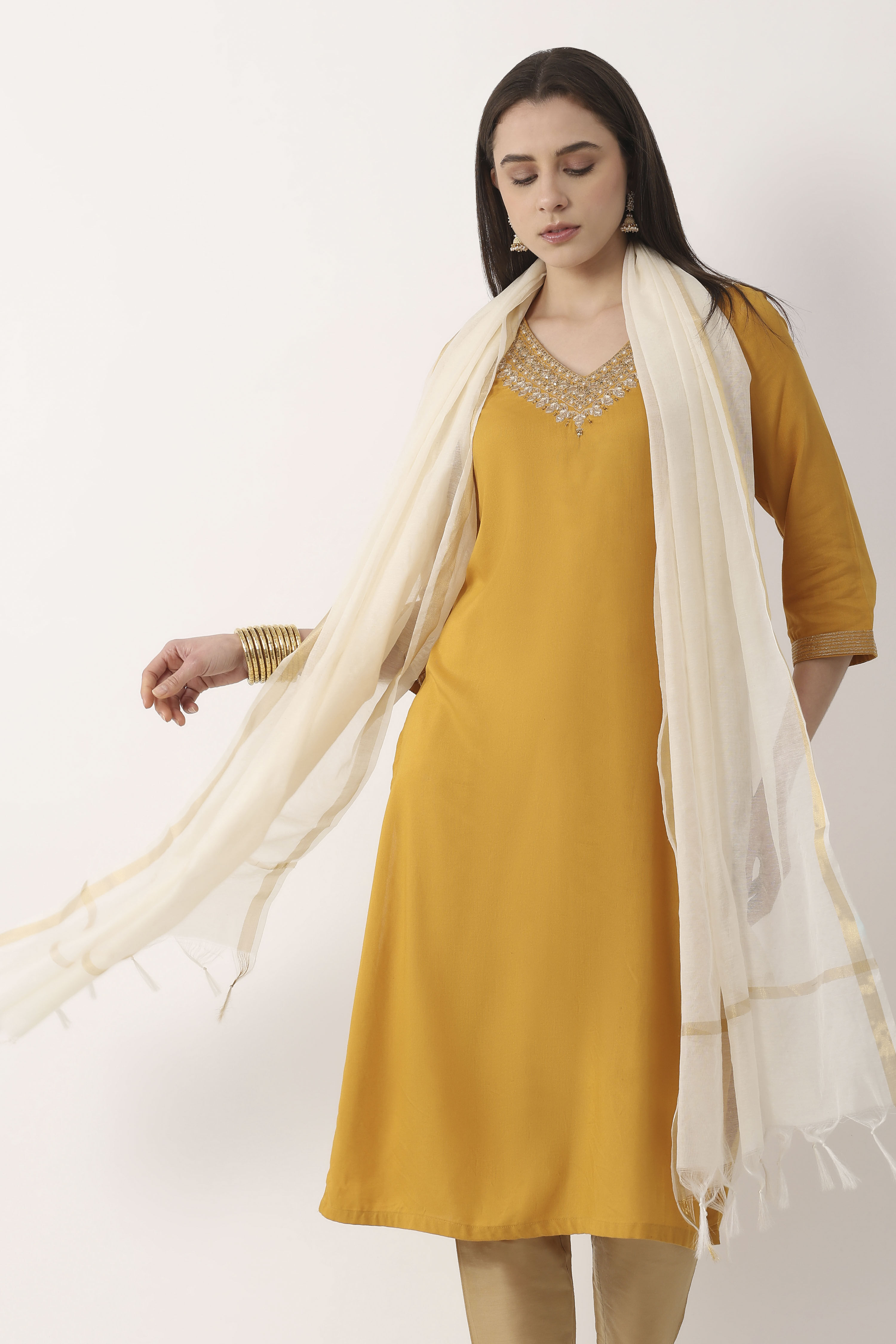 Off White Art Silk Dupatta image number 2