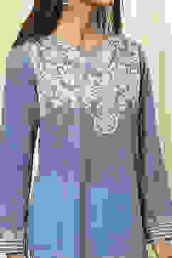 Blue Printed Straight Short Kurta image number 1