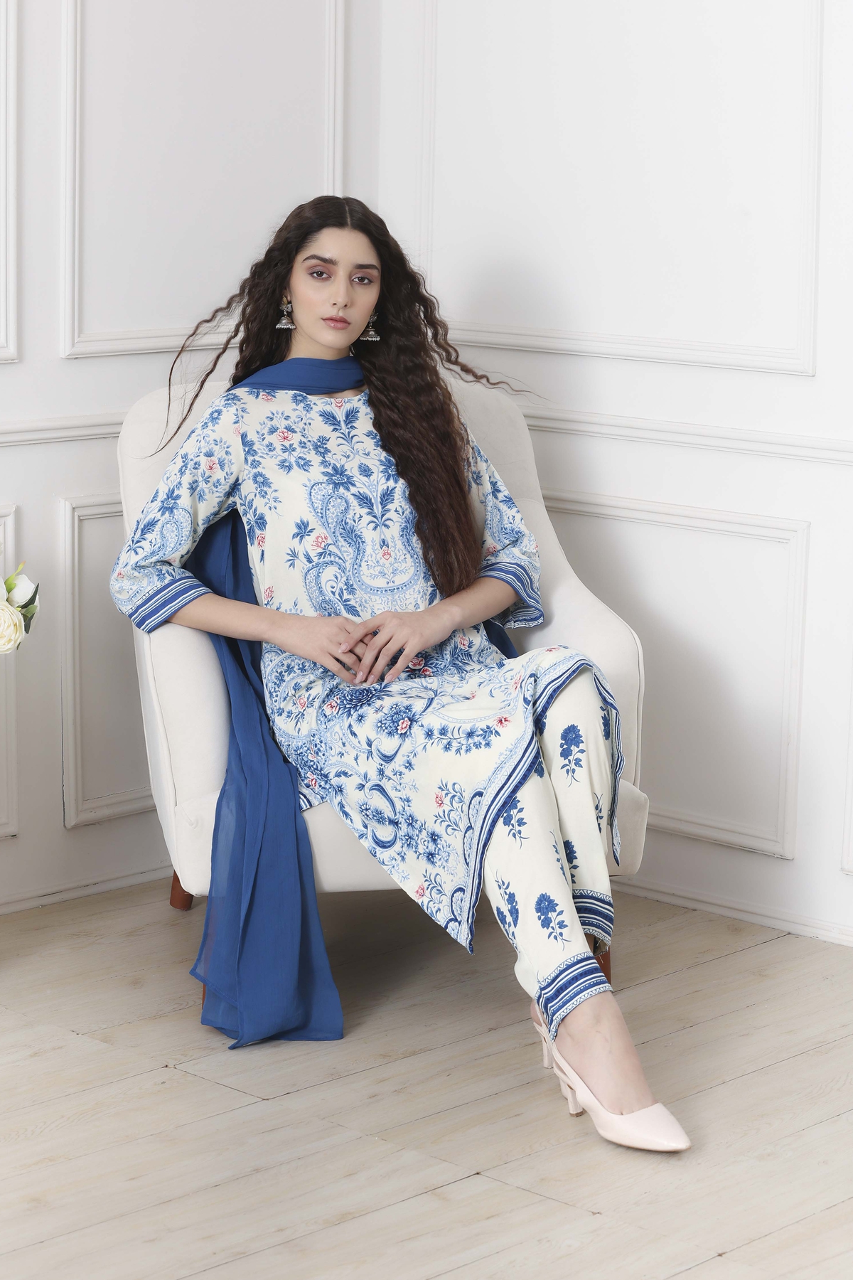 Blue and White Printed Straight Suit Set