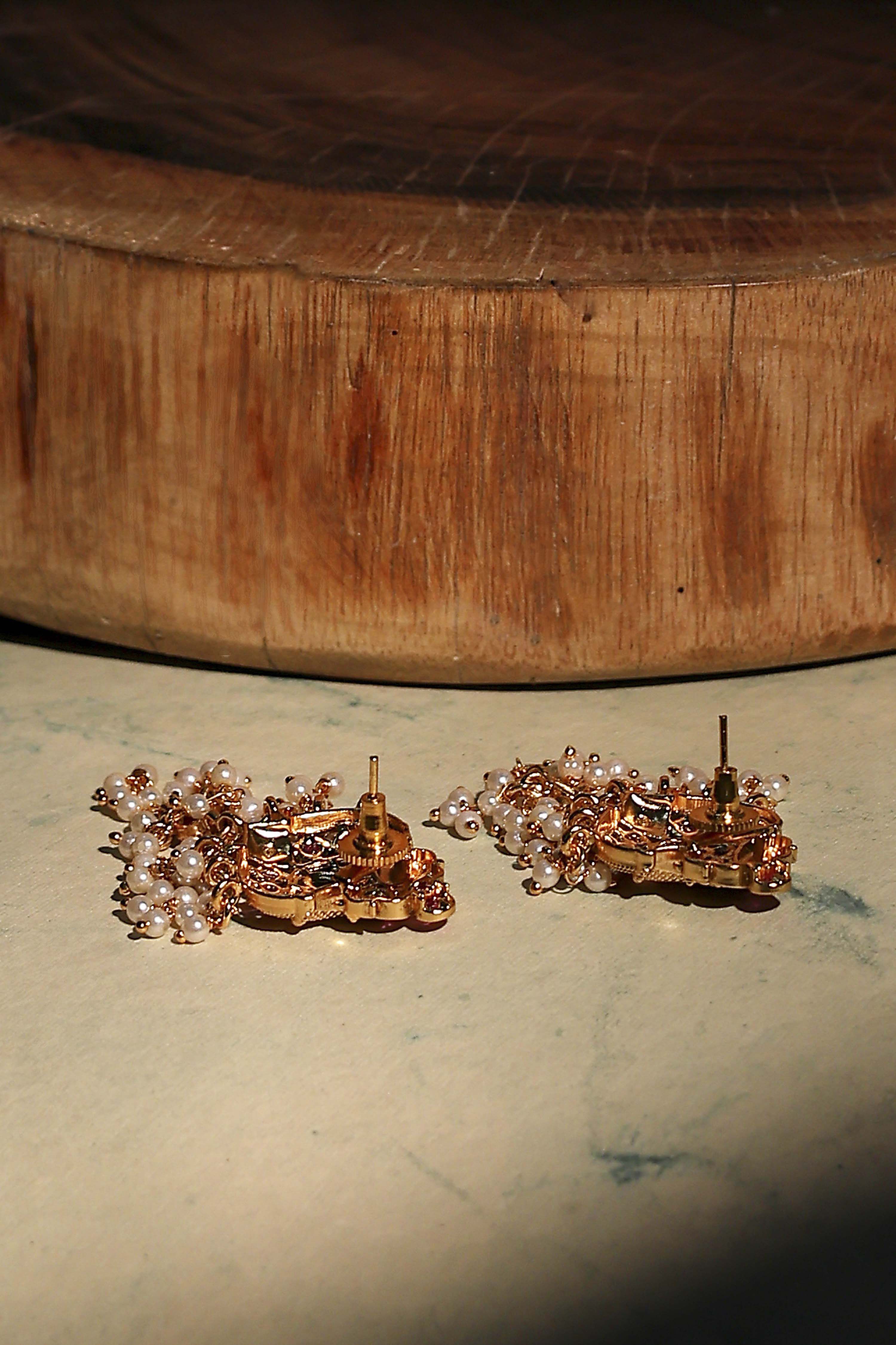Multicolour Textured Earrings image number 2