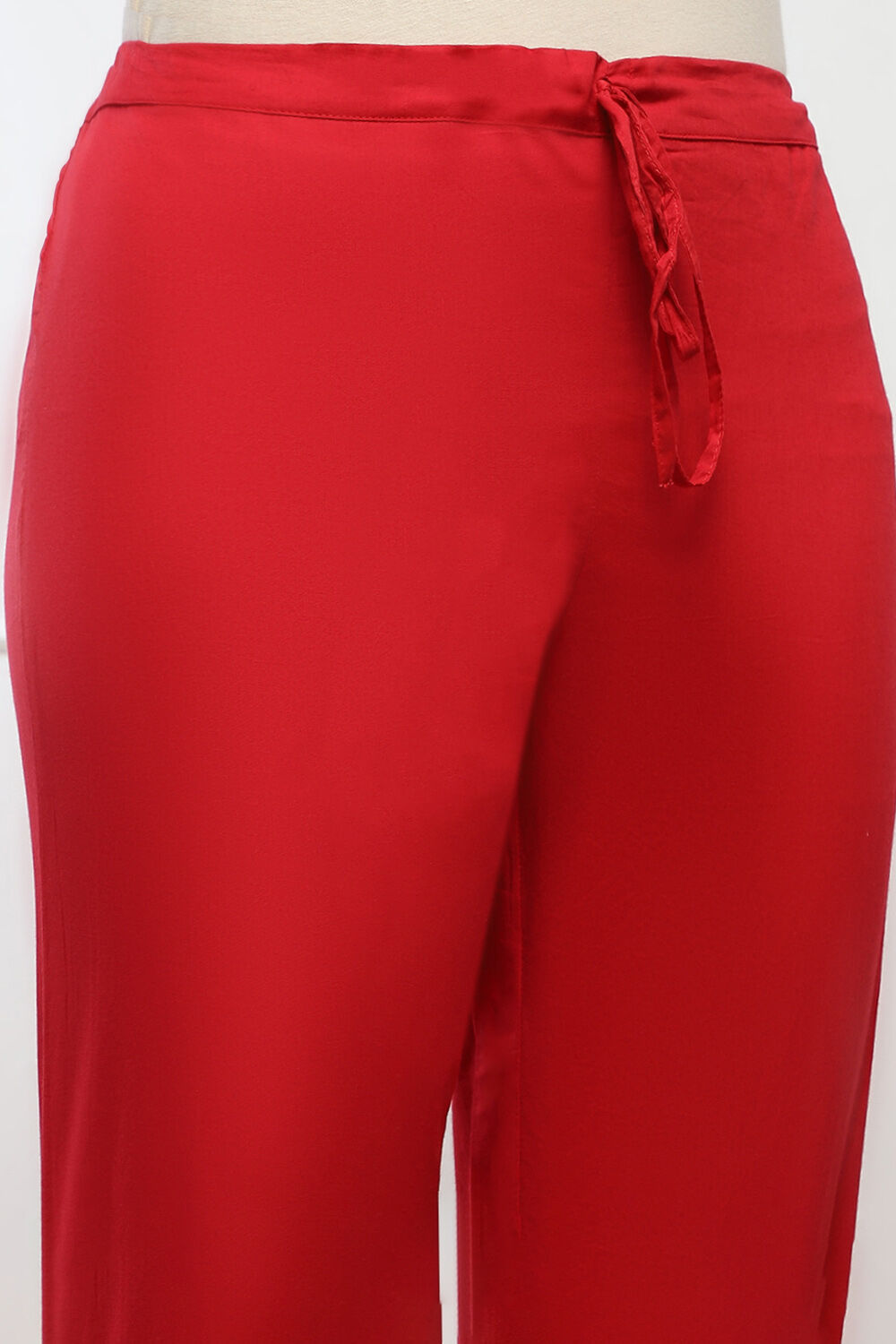Red Cotton Narrow Pants image number 1