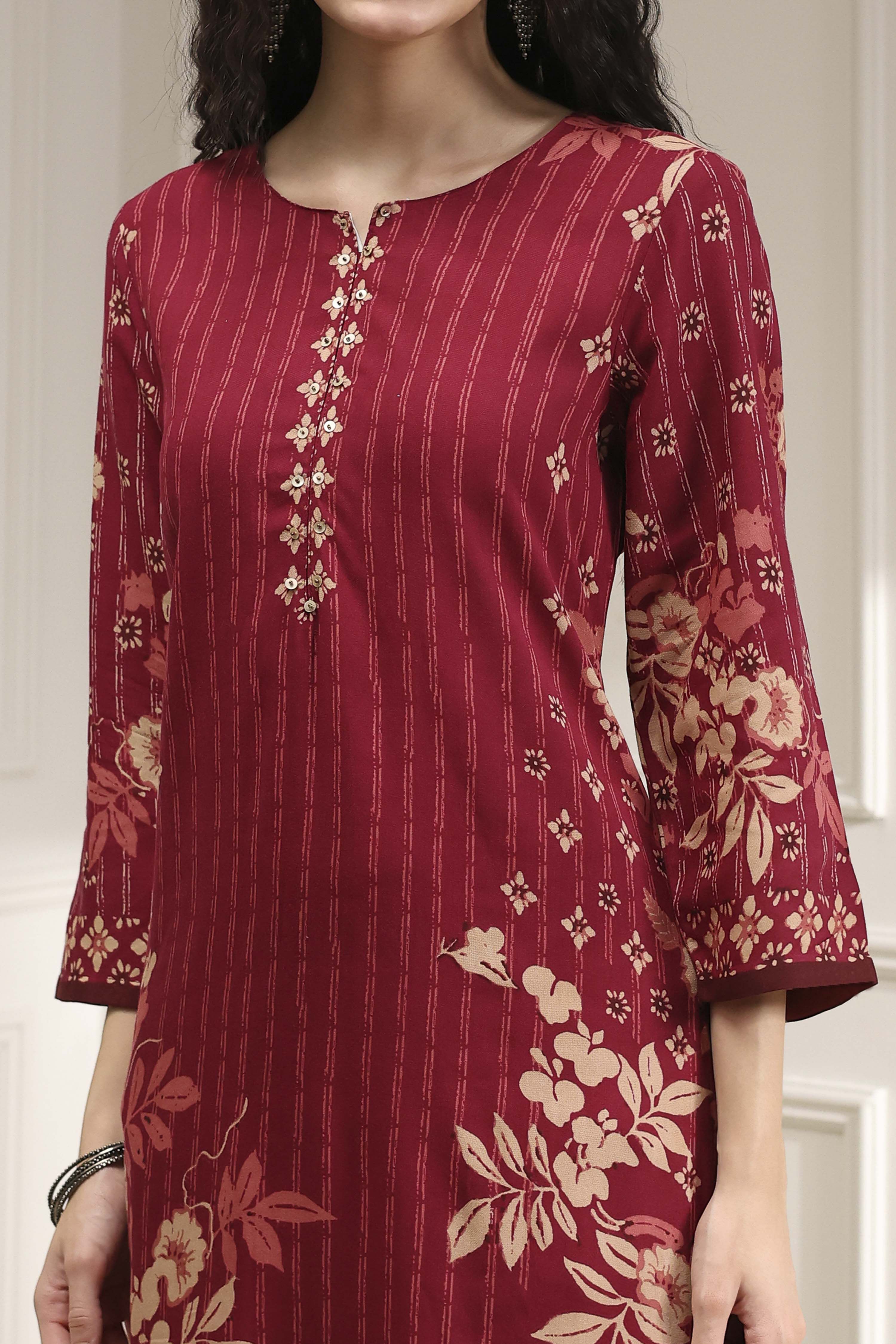 Berry Maroon Printed Straight Kurta image number 1