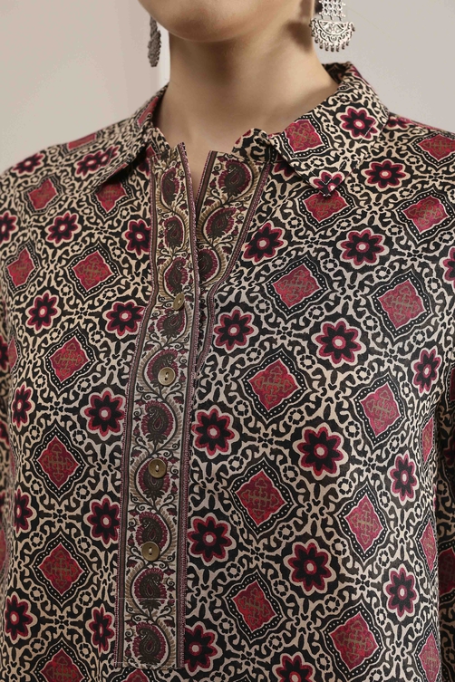 Beige Red Viscose Rayon Relaxed Printed Top image number 1