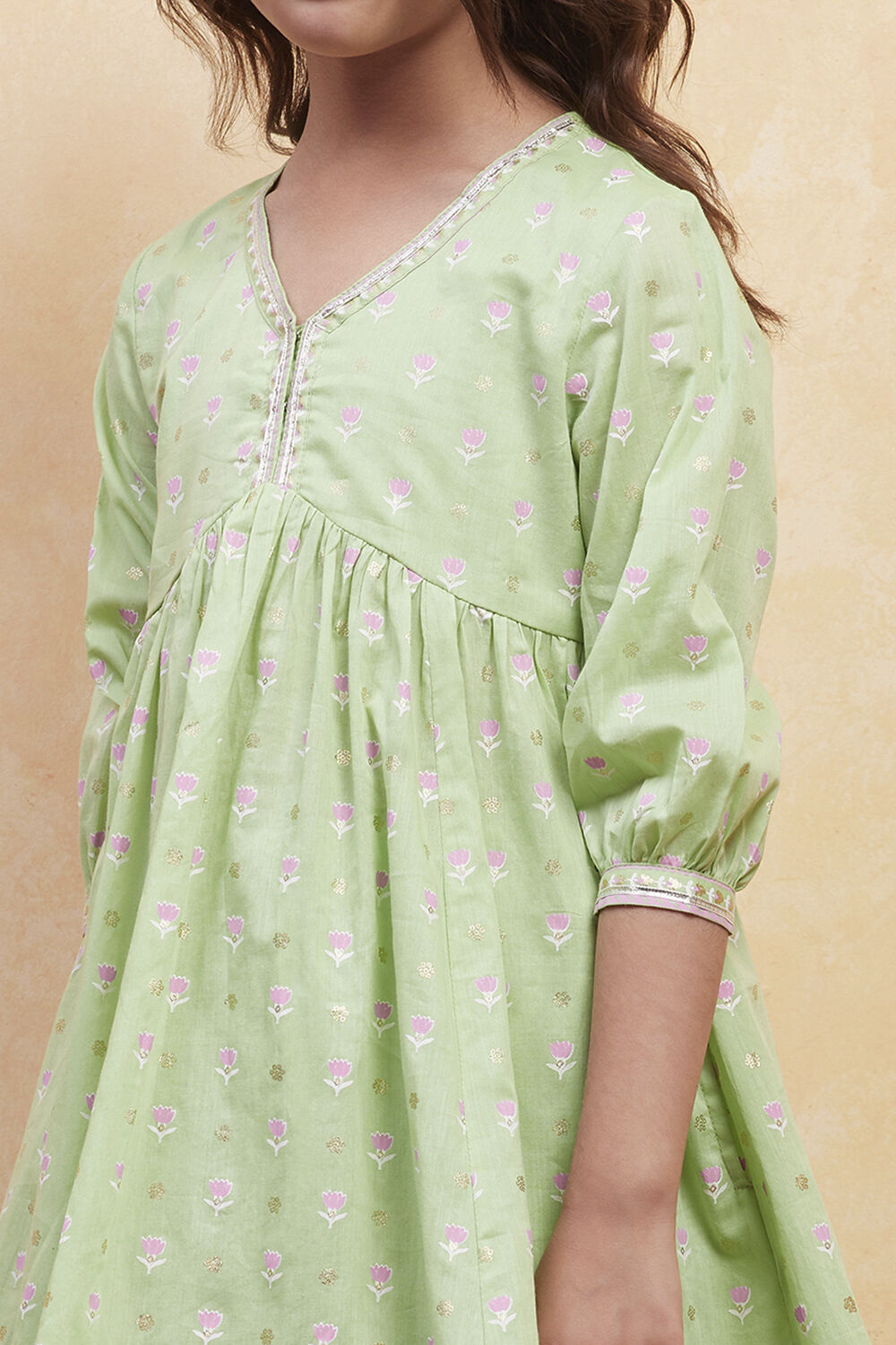 Green Cotton Gathered Suit Set image number 1