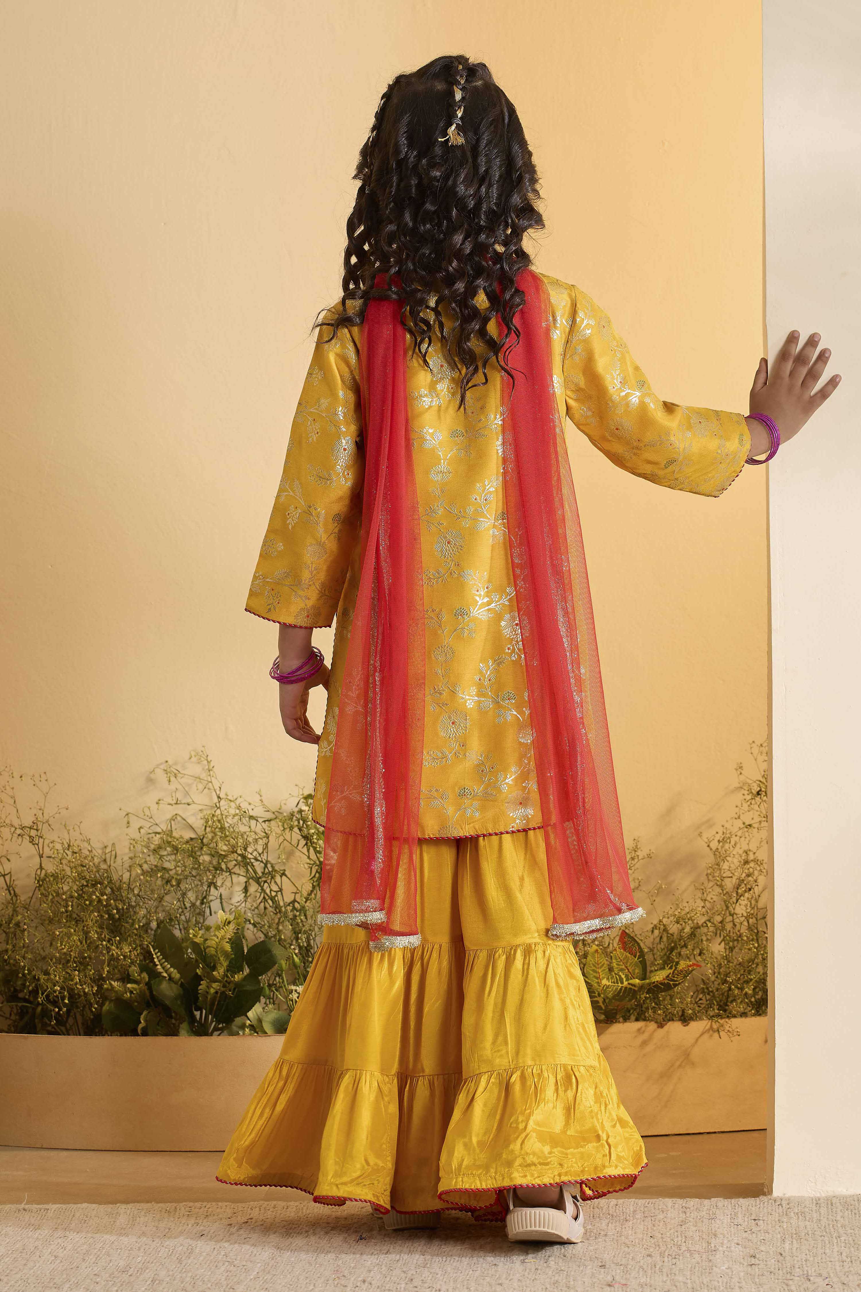 Yellow Floral Printed Straight Sharara Kurta Set image number 4