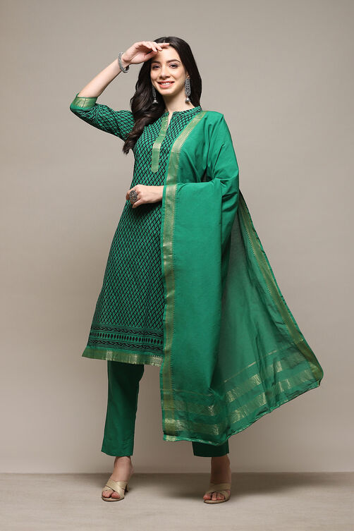 Green Cotton Handloom Unstitched Suit Set image number 1