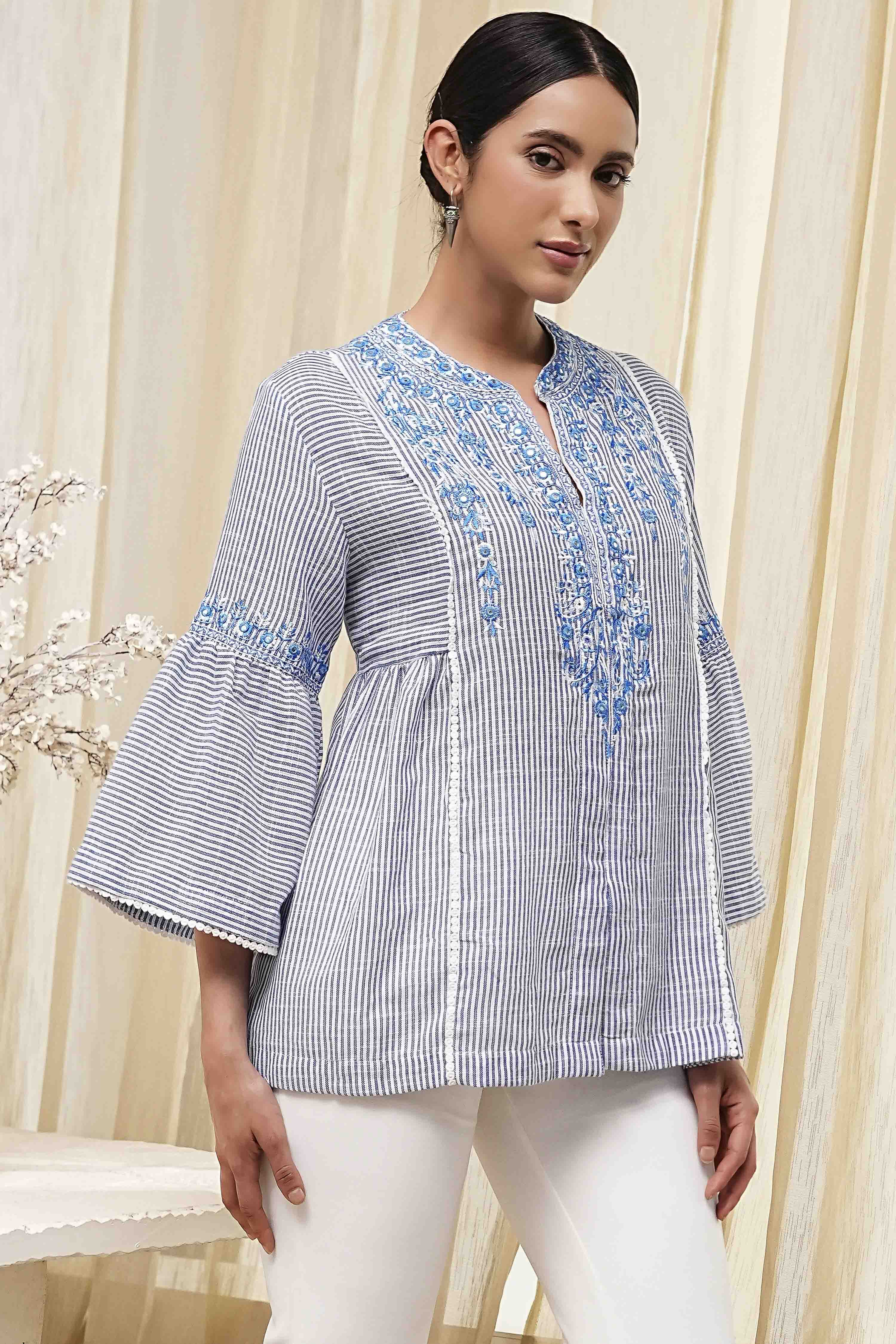 Blue Cotton Striped Straight Short Kurta image number 3