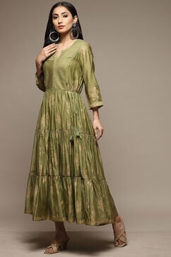 Green Cotton Blend Tiered Printed Dress image number 4
