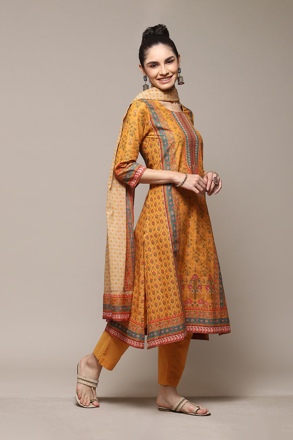 Mustard Cotton Straight Kurta Slim Pants Suit Set image number 6