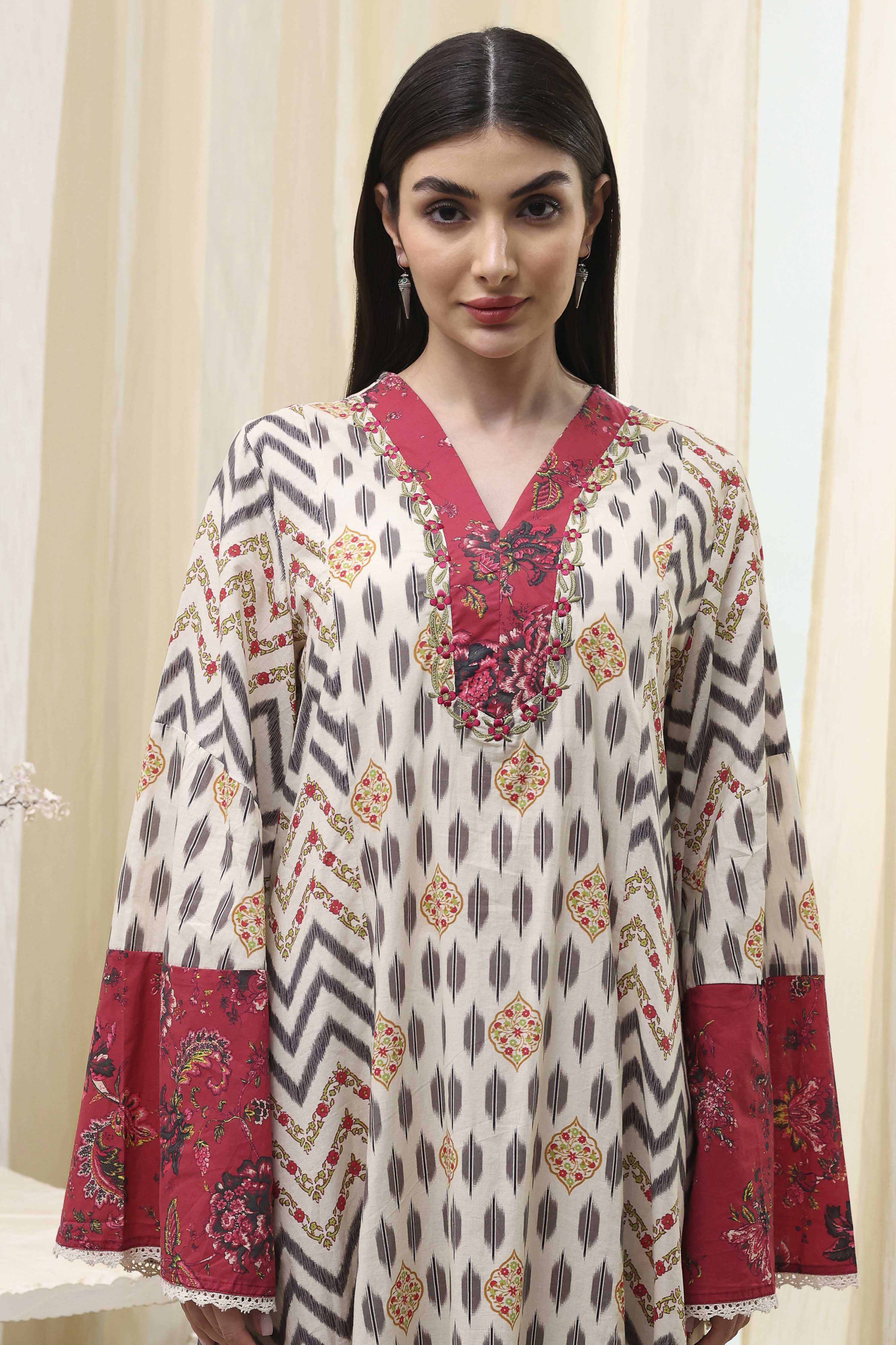 Off White Cotton A Line Fusion Wear image number 1