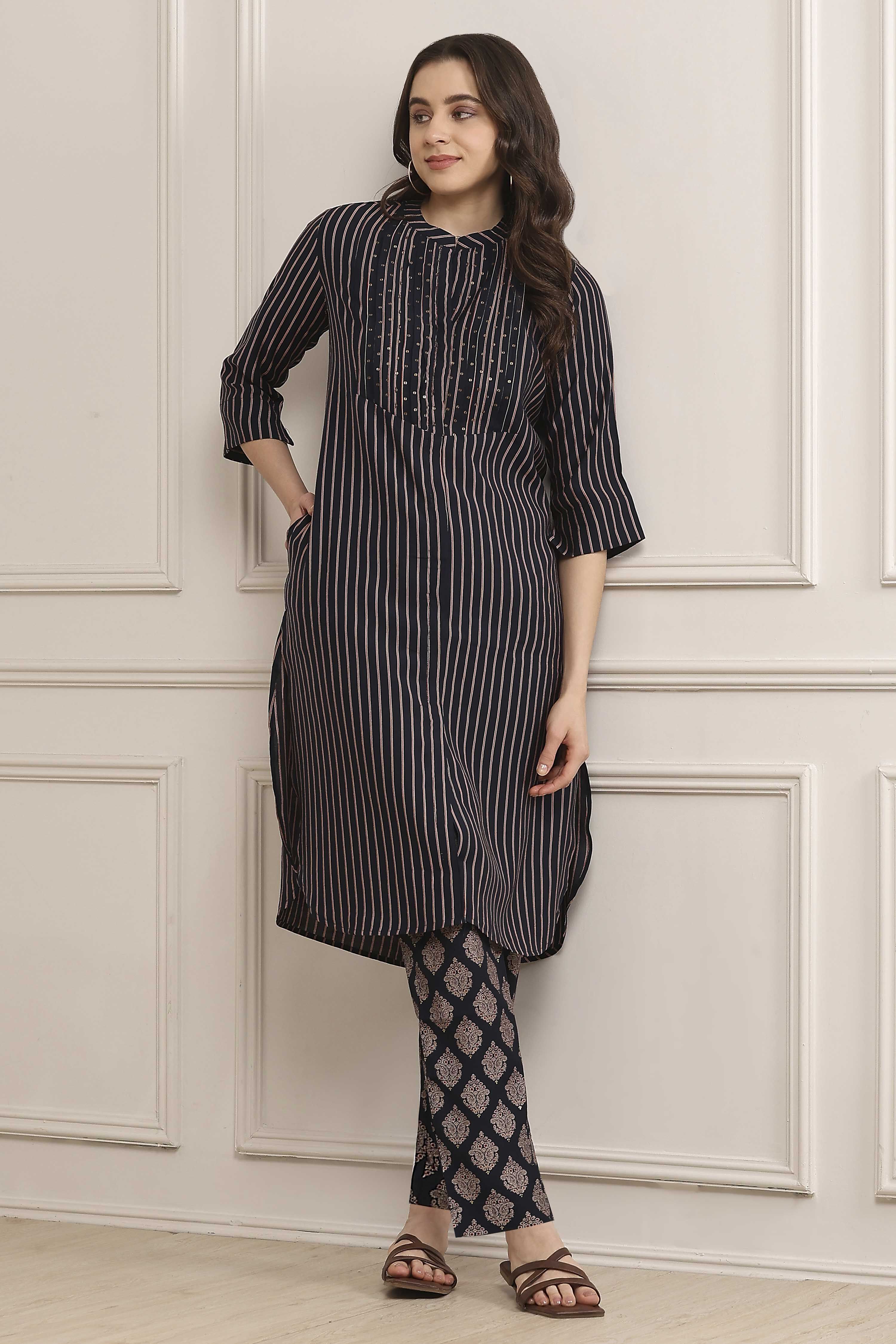 Red Poly Viscose Printed Kurta Set image number 0