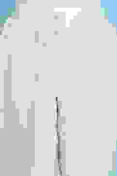 White Cotton Solid Straight Suit Set image number 2