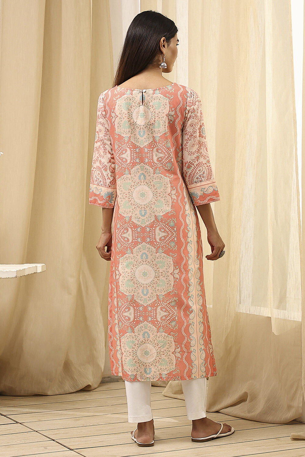 Blue and White Cotton Printed Straight Kurta image number 4