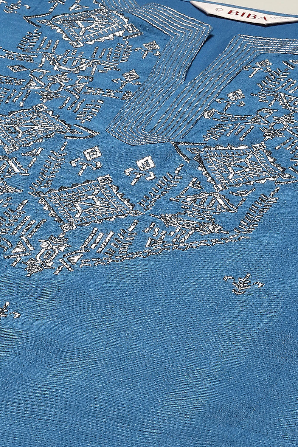Blue Cotton Blend Straight Yarndyed Kurta image number 1