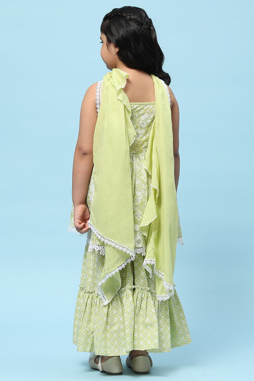 Green Cotton Floral Printed Strappy Peplum Suit Set image number 5