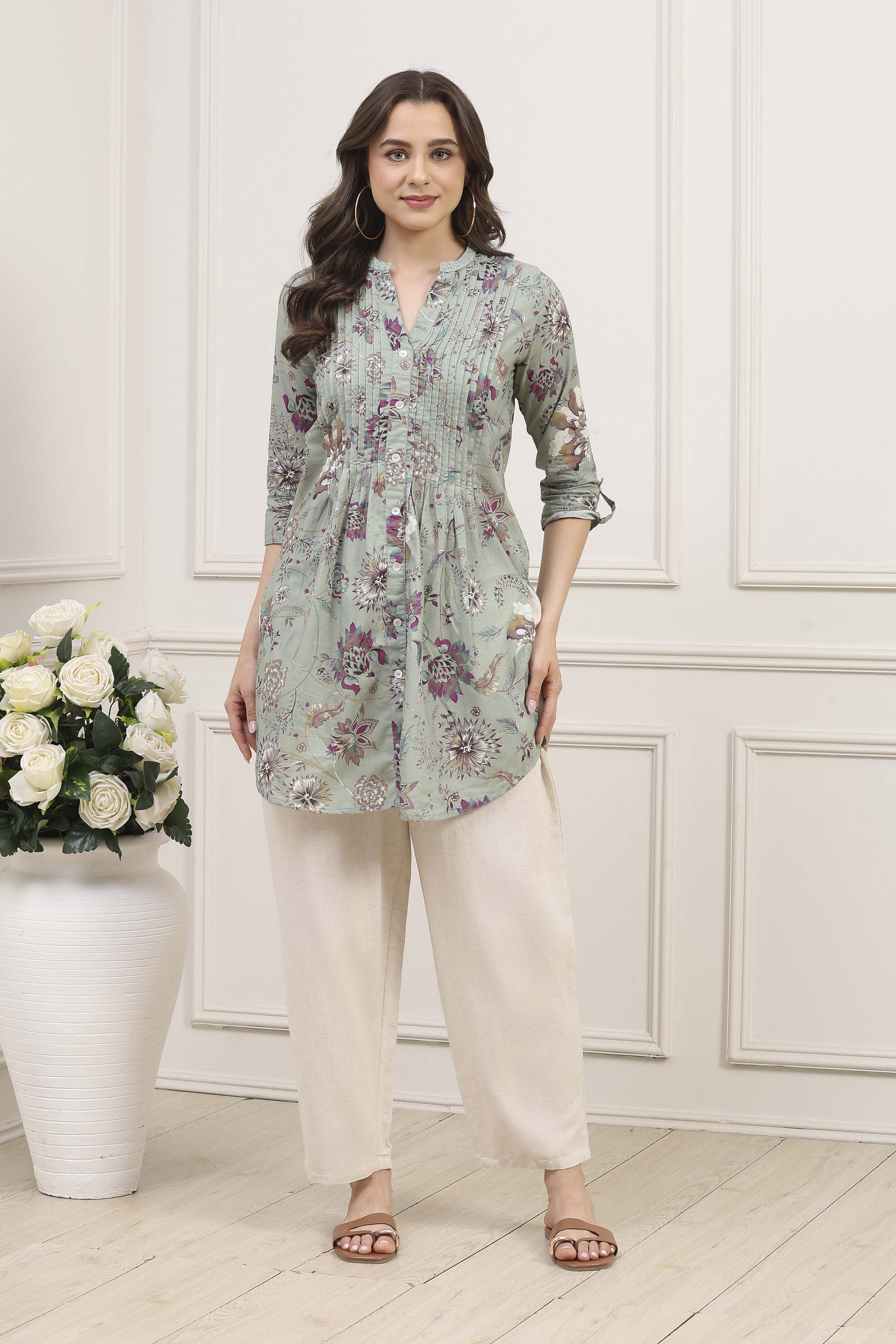 Green Cotton Printed Straight Kurti image number 7