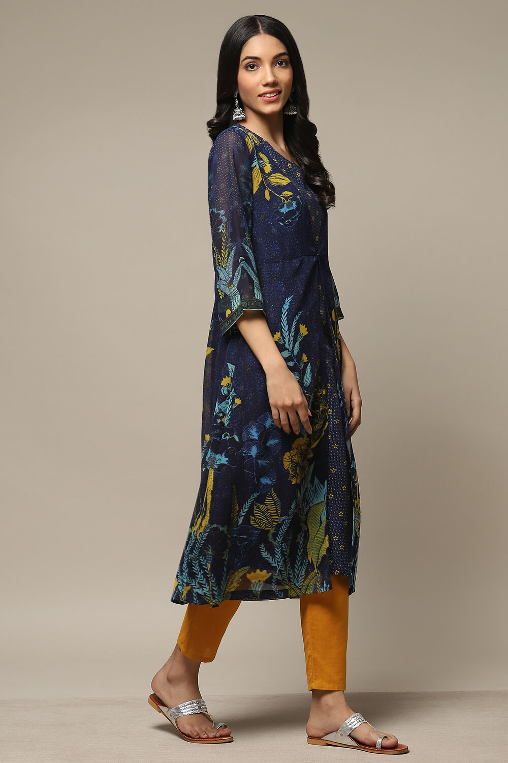 Navy Cotton Blend Straight Printed Kurta image number 5