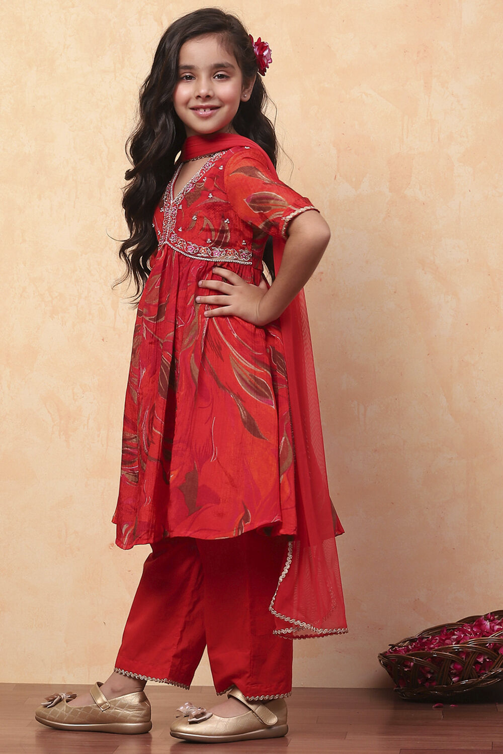 Red Polyester Printed Gathered Suit Set image number 3