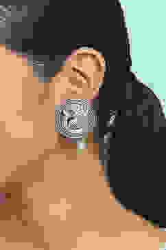 Oxidised Brass Studs image number 1