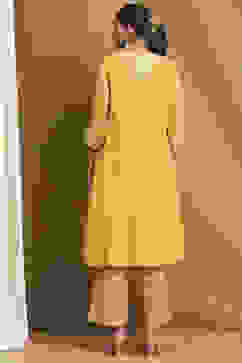 Yellow Printed Kalidar Suit Set image number 4