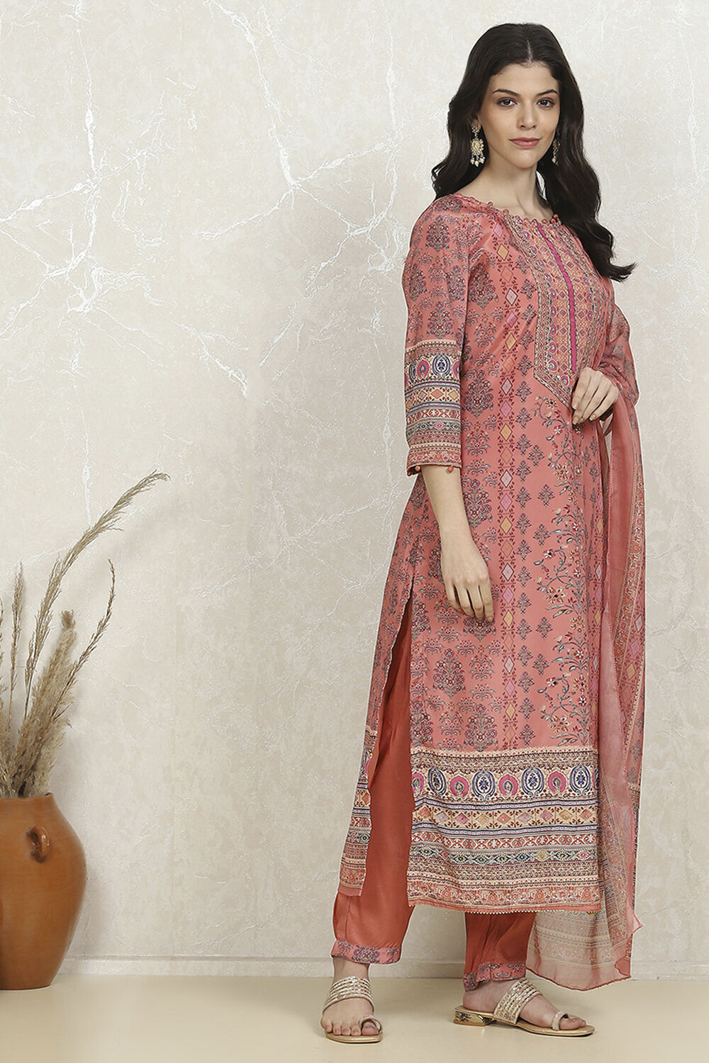 Pink Crepe Printed Unstitched Suit Set image number 6