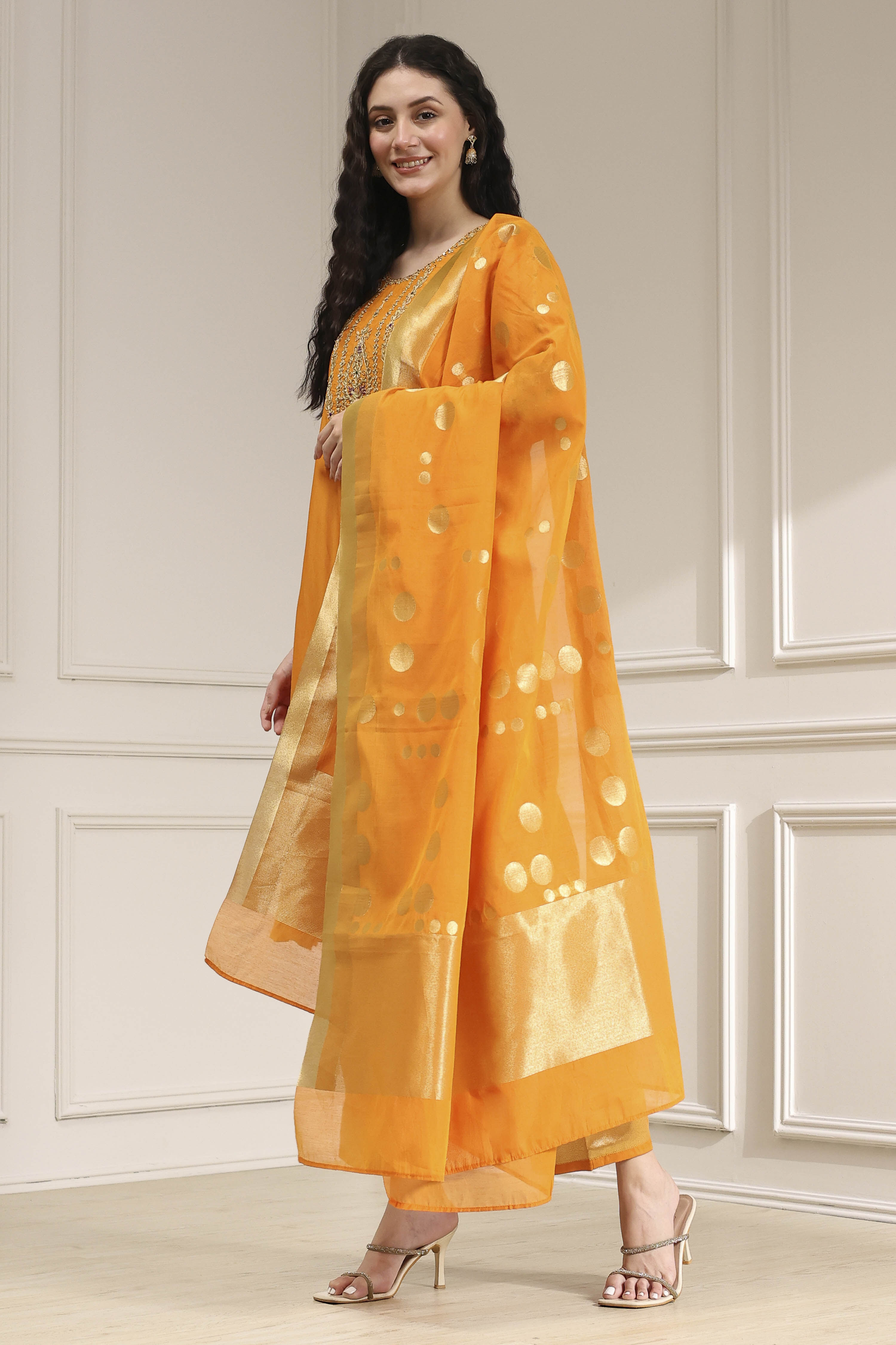 Orange Solid Straight Suit Set image number 3