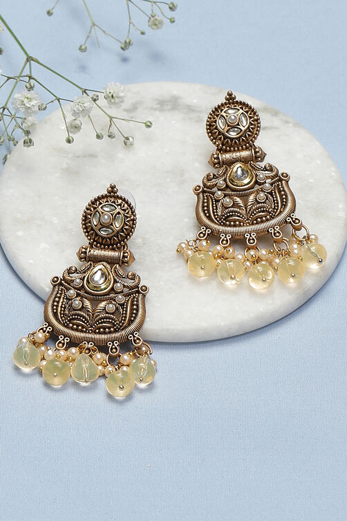 Gold Alloy Earrings image number 0