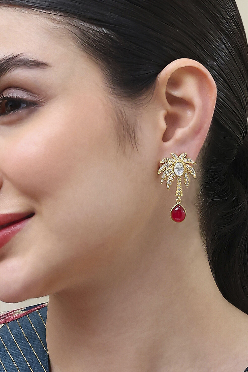 Red Brass Drop & Danglers image number 1