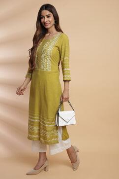 Green Rayon Straight Kurta Pants Set image number 3