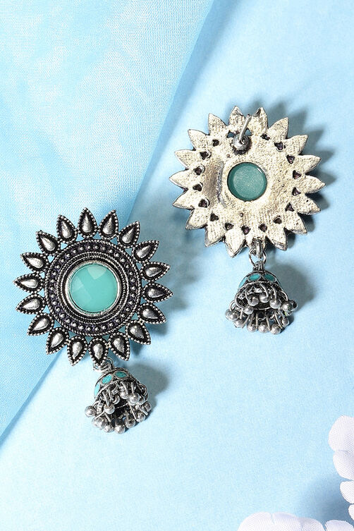Aqua Earrings image number 3
