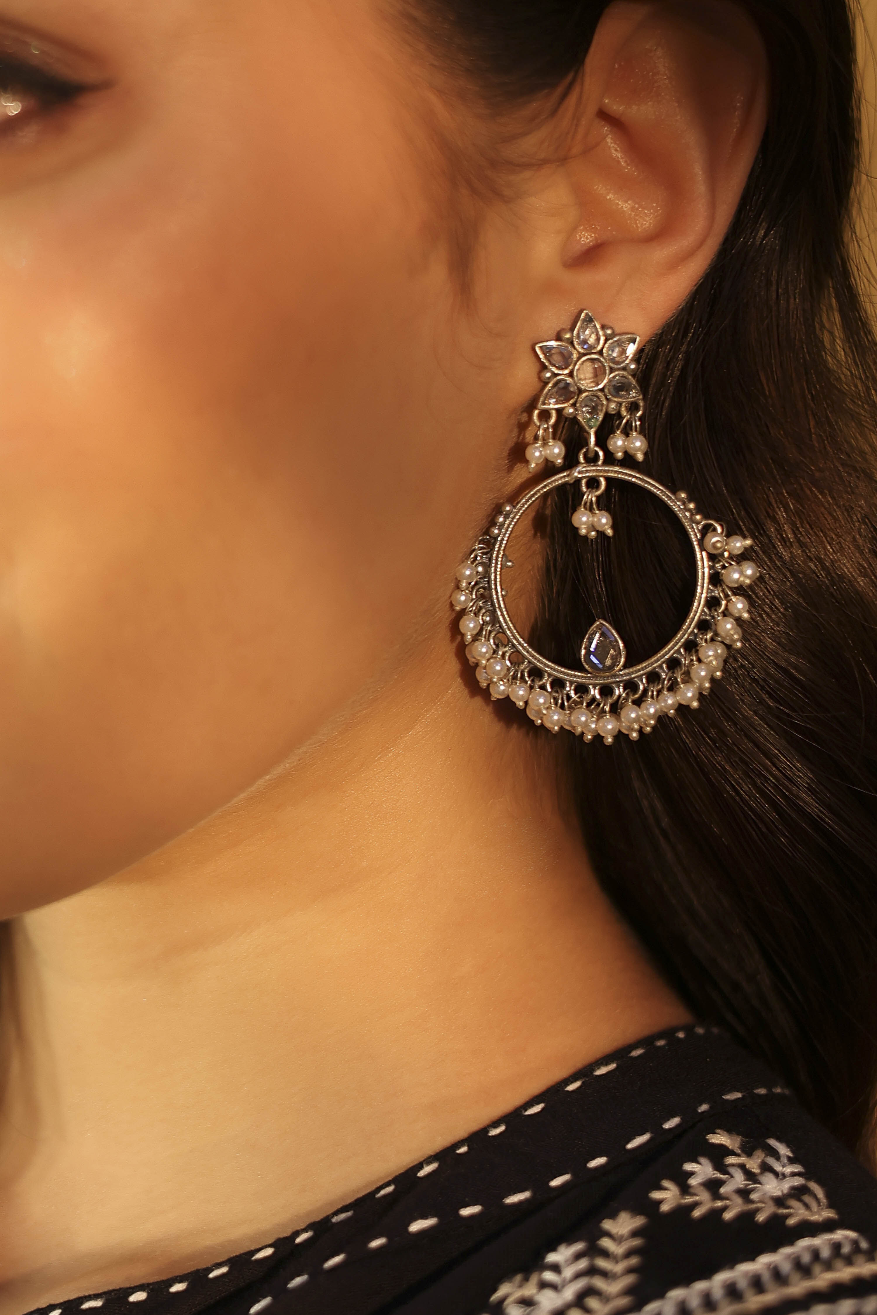 White Stone Earrings image number 1