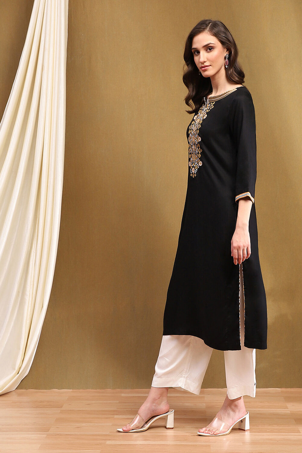 Black Straight Rayon Kurta image number 2