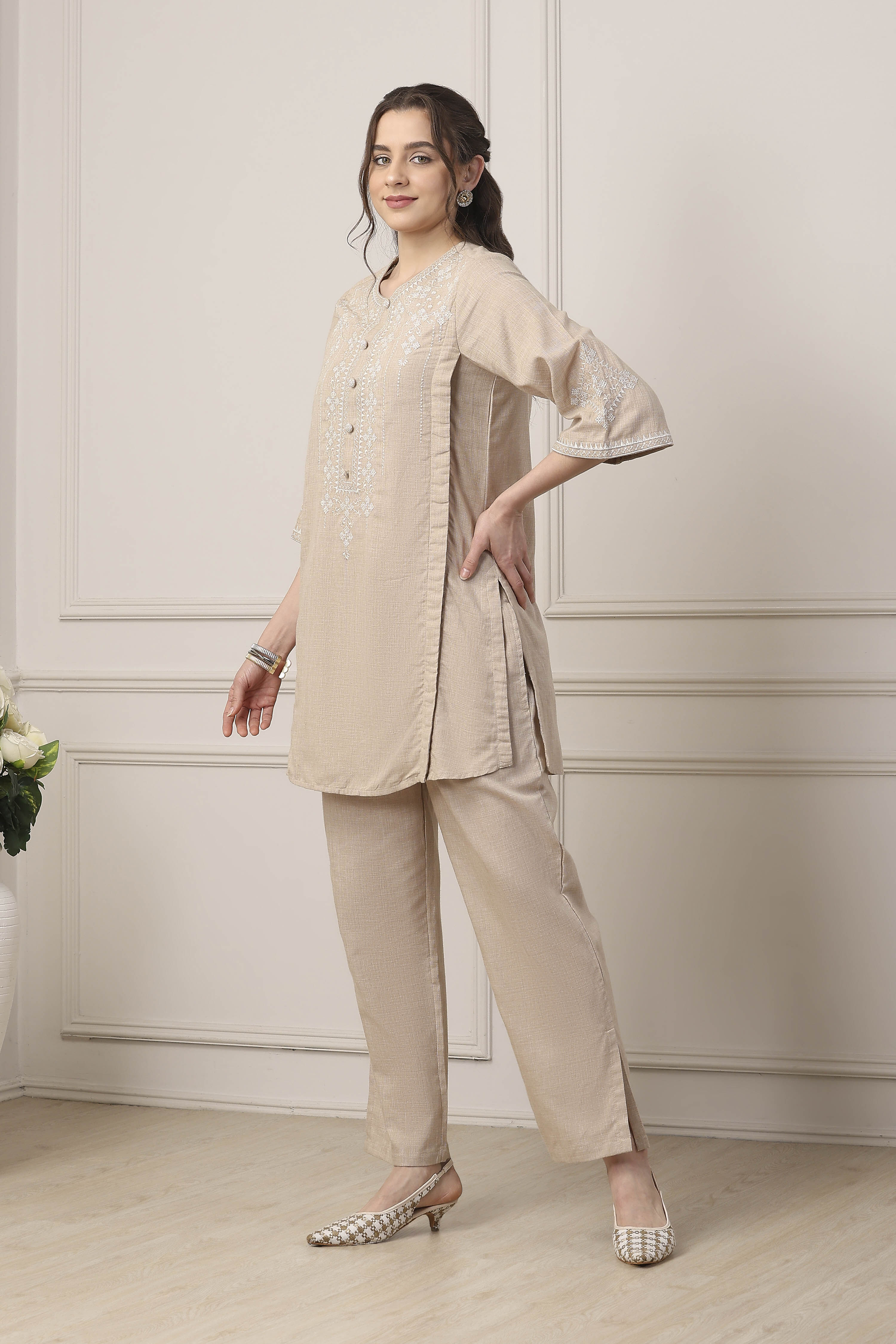 Beige Cotton Straight Suit Set image number 3
