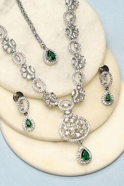 Emerald Green Brass Necklace Set image number 4