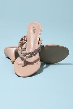 Peach Pu V-Strap Sandals image number 3