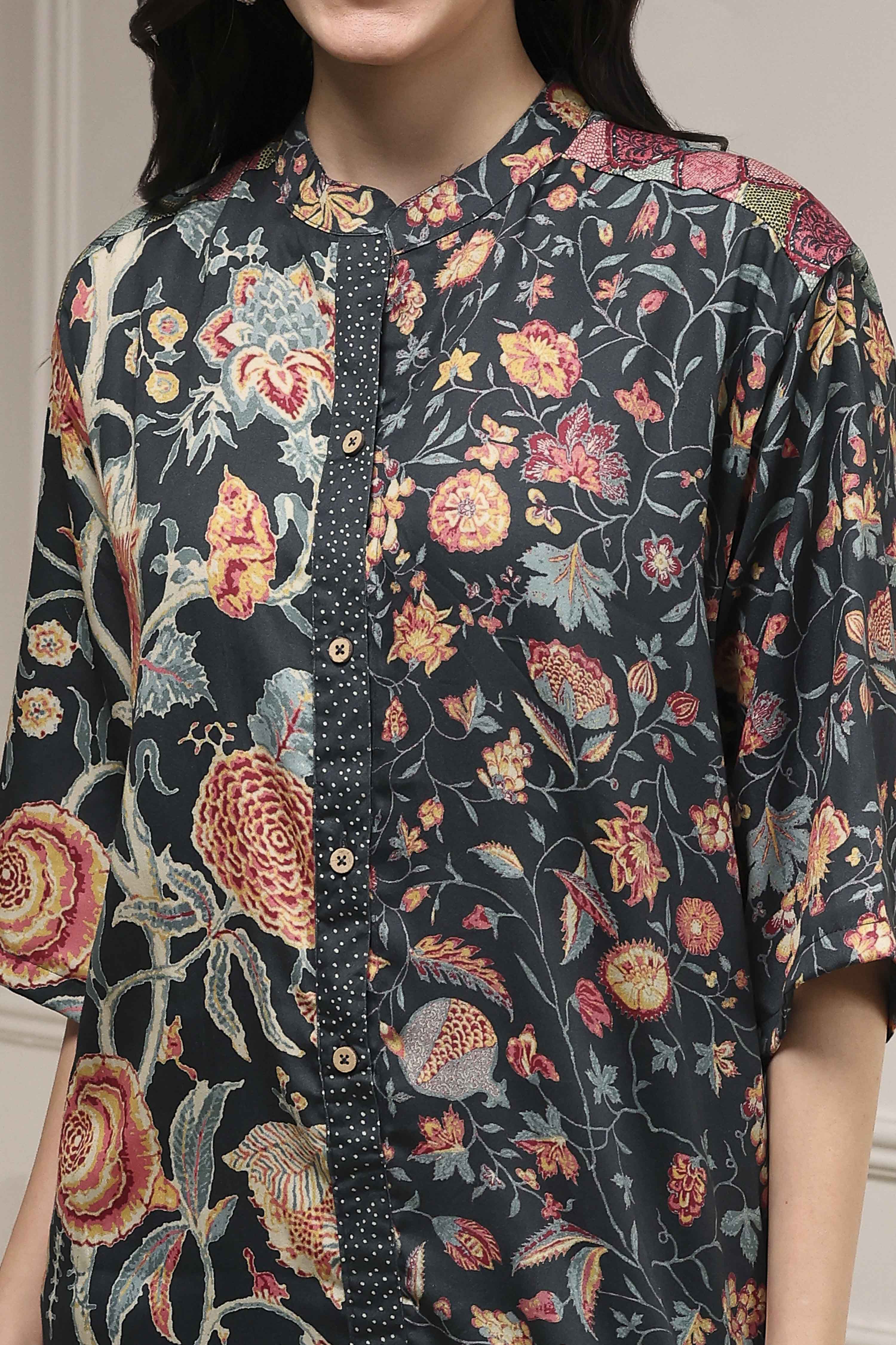 Charcoal Printed Straight Suit Set image number 1