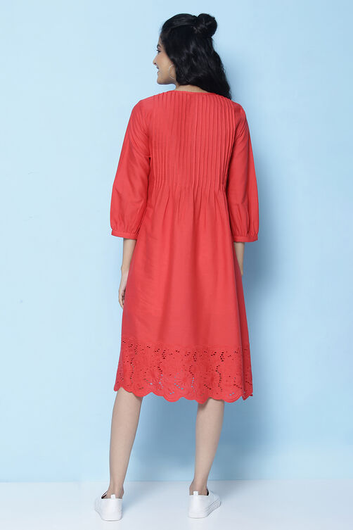 Red Cotton Flared Solid Dress image number 5