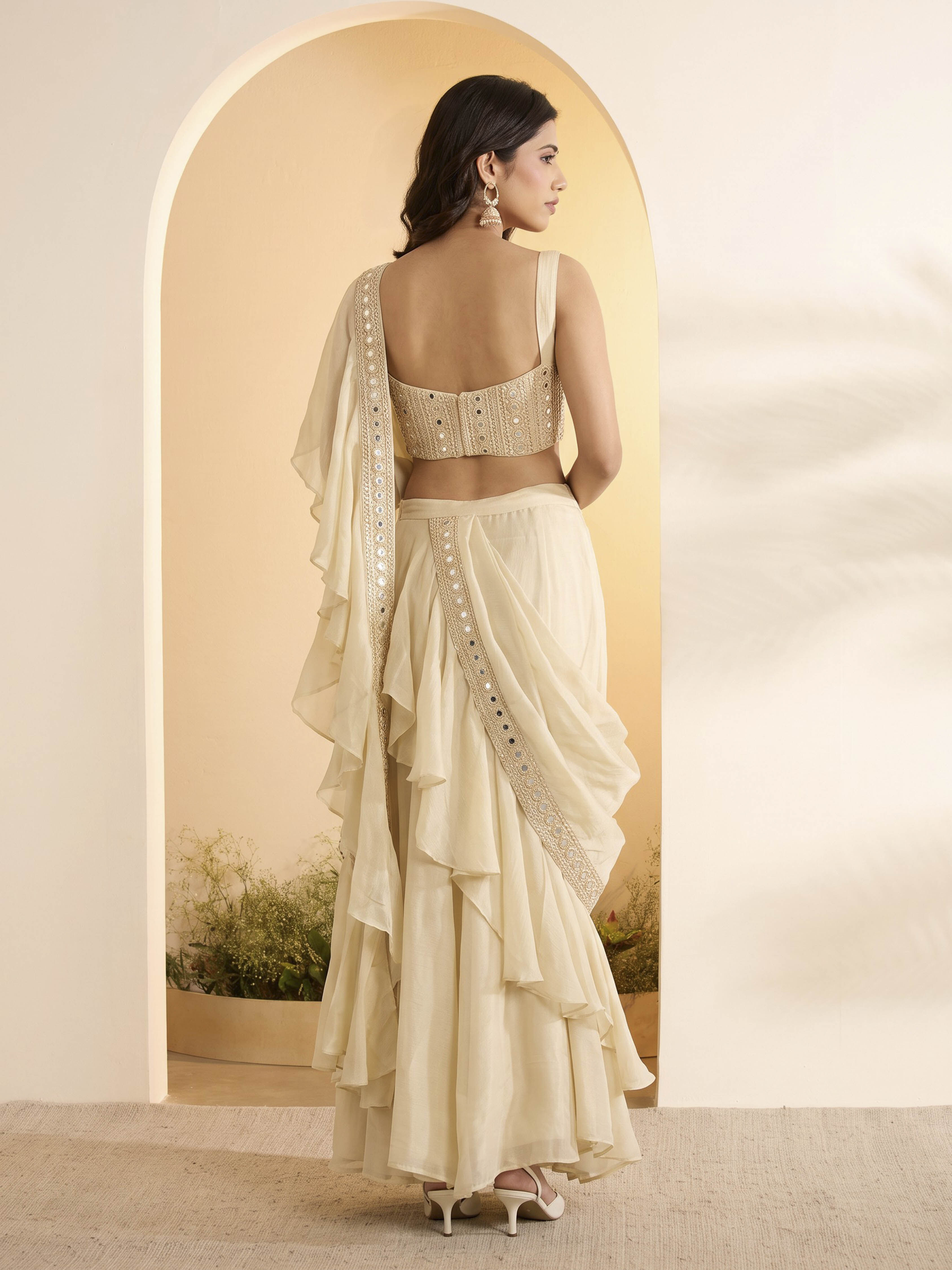 Ivory Viscose Rayon Gathered Saree image number 4