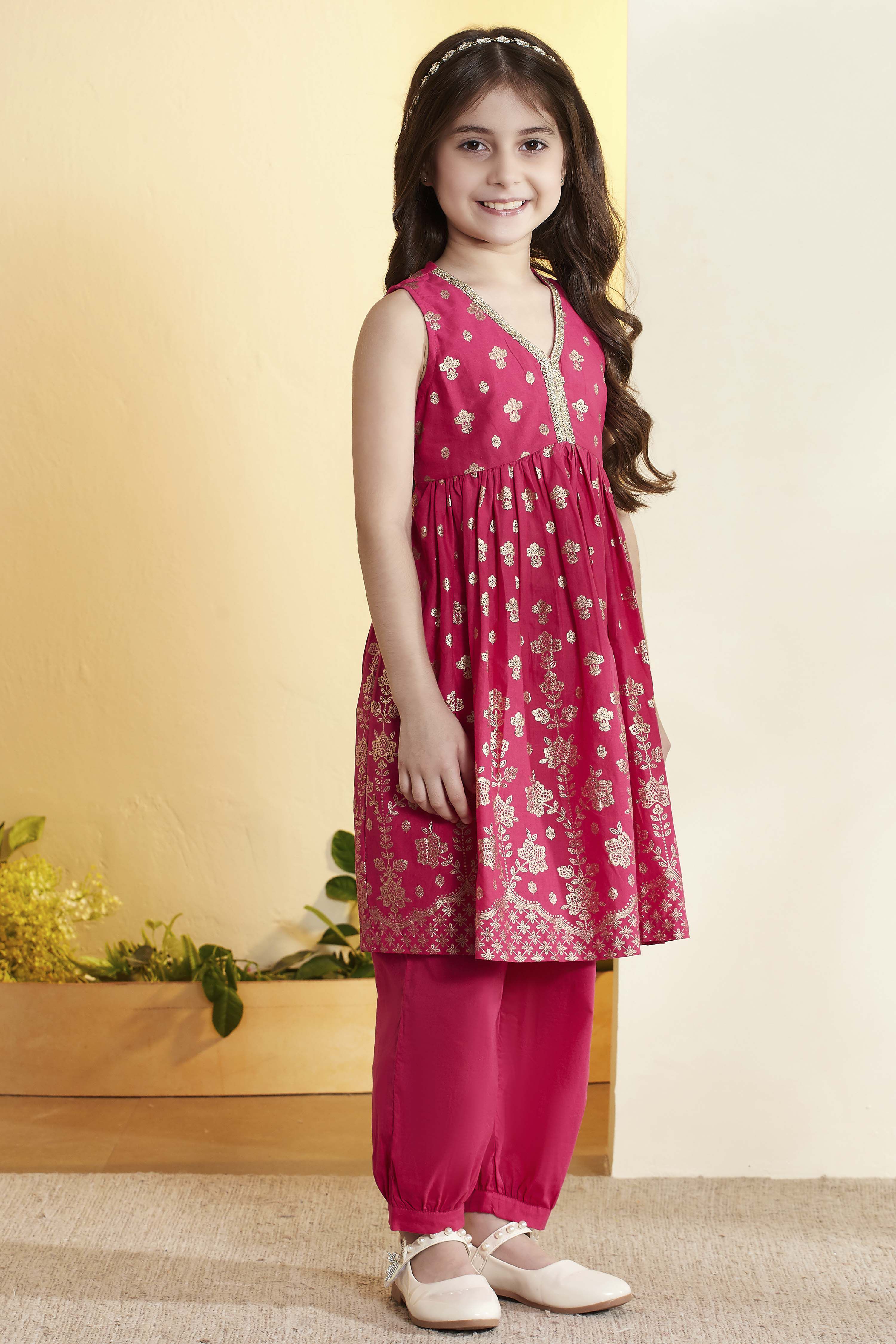 Pink Cotton Printed Gathered Kurta Pants Set image number 4