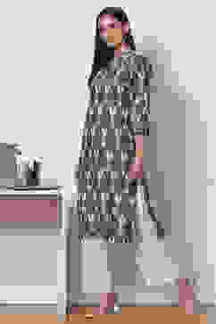 Blue & White Cotton woven 2 Piece Set image number 3