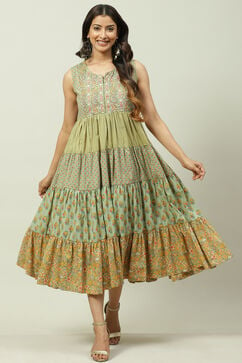 Green Cotton Flared Fusion Printed Dress image number 0