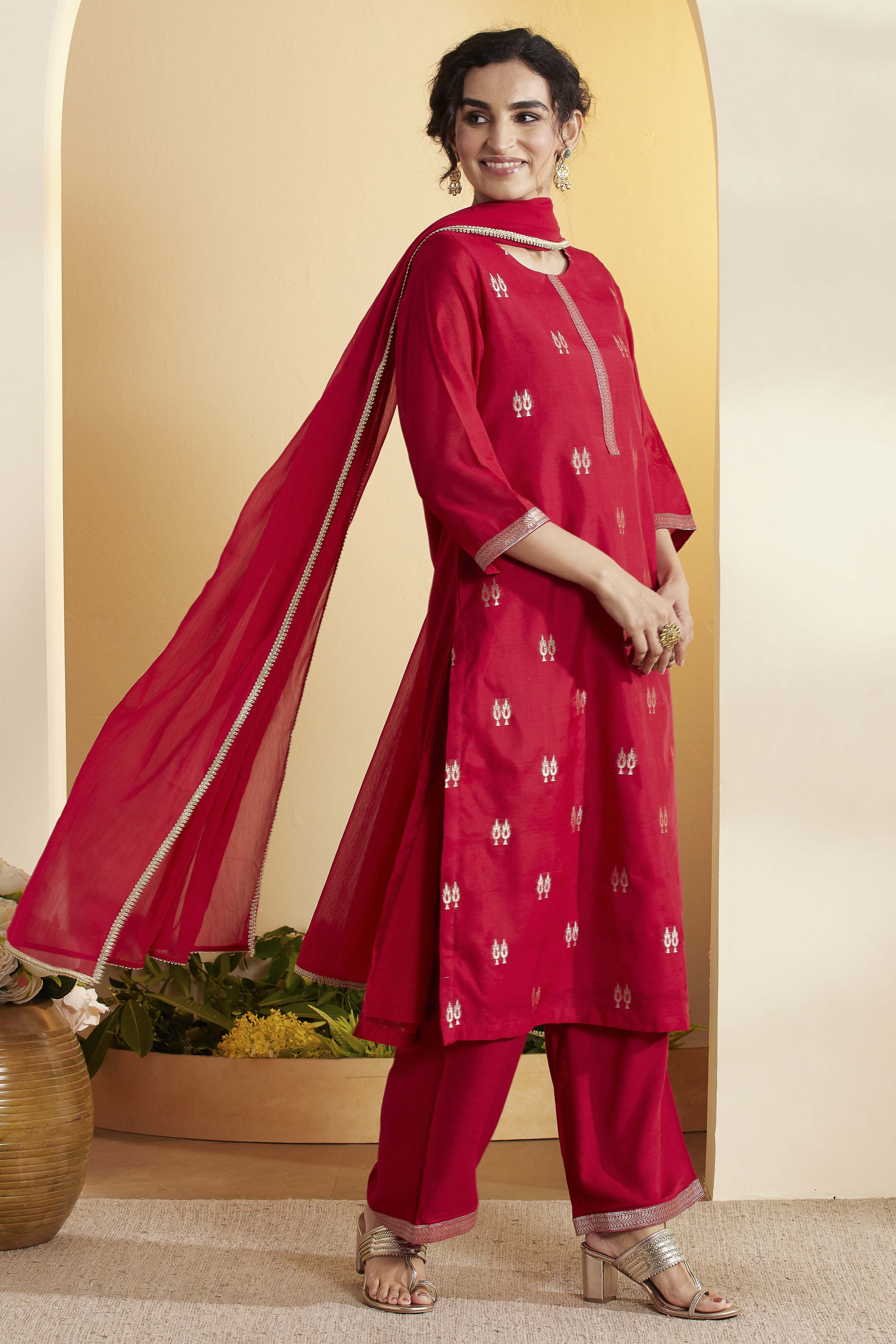 Black Yarndyed Straight Kurta Set image number 4