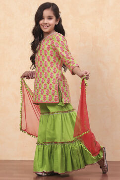 Green Cotton Floral Printed Straight Suit Set image number 6