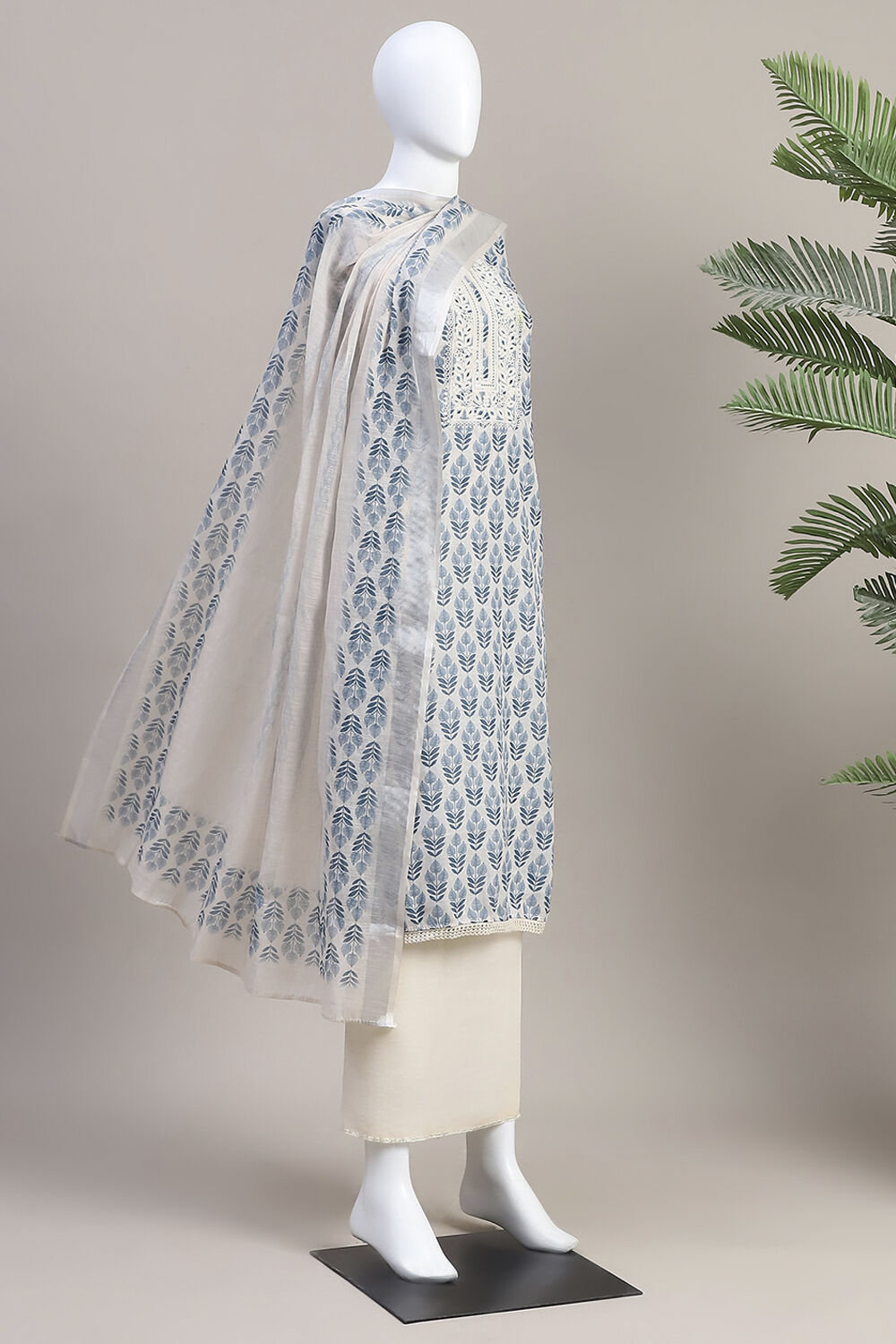 Black Linen Blend Machine Embroidered Unstitched Suit Set image number 4