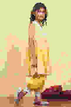 Yellow Cotton Tiered Printed Kurta Salwar Set image number 5