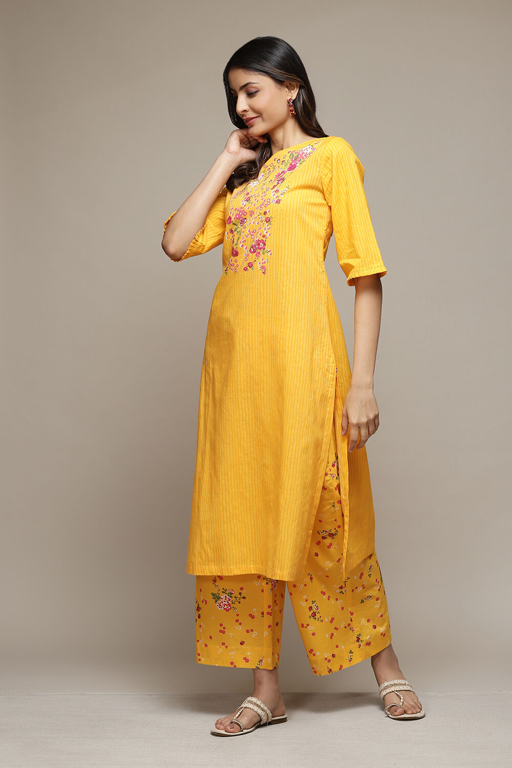 Yellow Cotton Straight Kurta Palazzo Suit Set image number 3