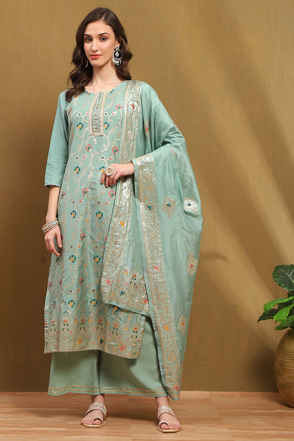 Pink Silk Blend Woven Floral Unstitched Suit Set image number 1