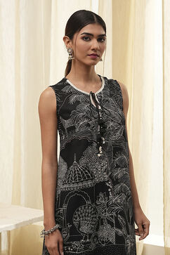 Black Printed Asymmetric Kurta Set image number 1