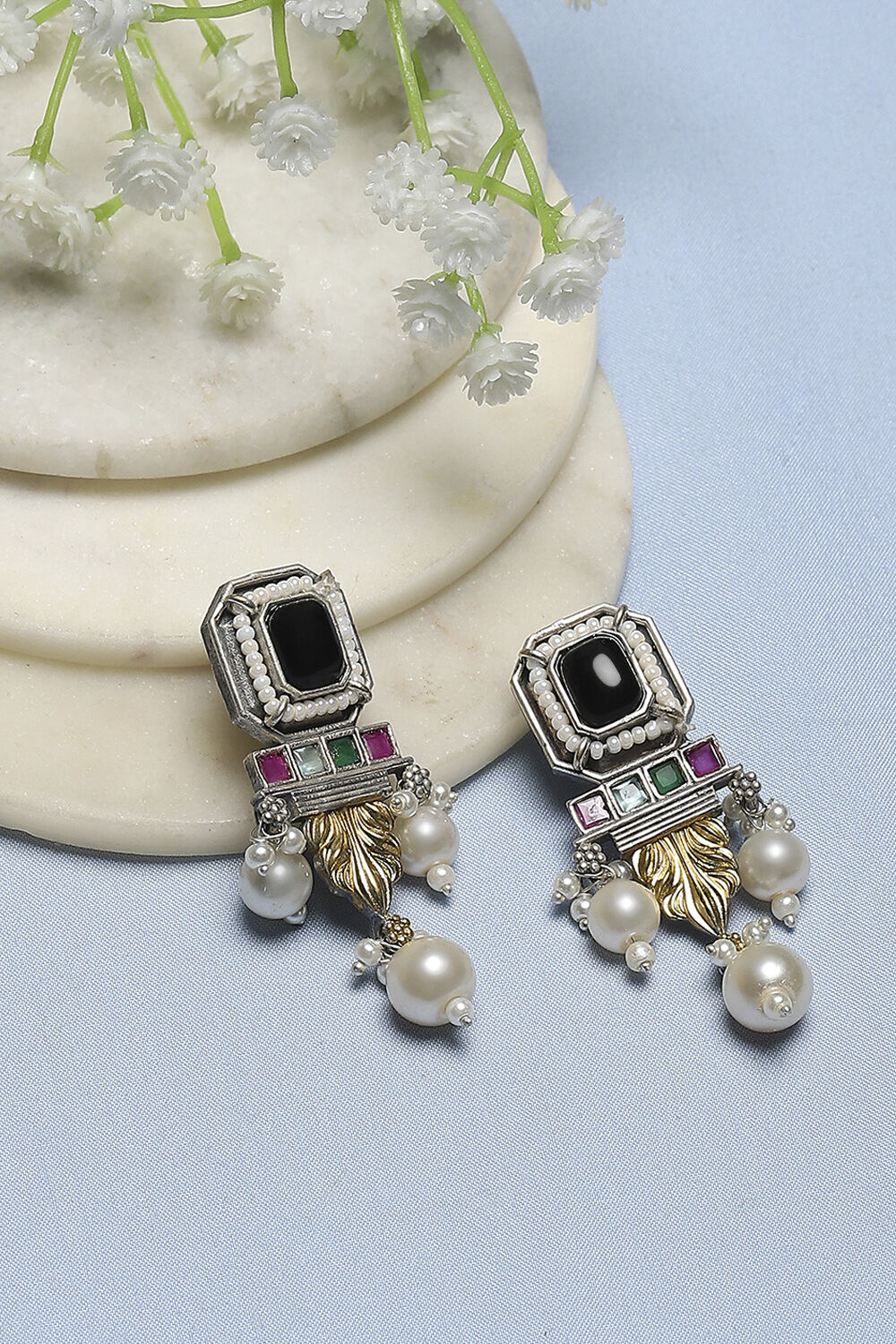 Black Stone Statement Earrings image number 0